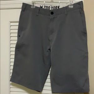 I am selling a pair of men’s shorts. Zoo York